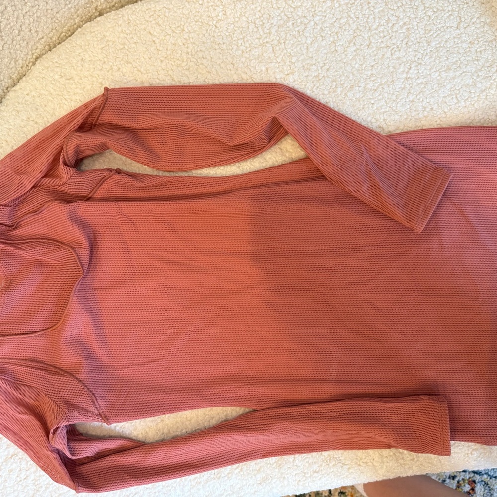 Alo dress - Picture 4 of 4